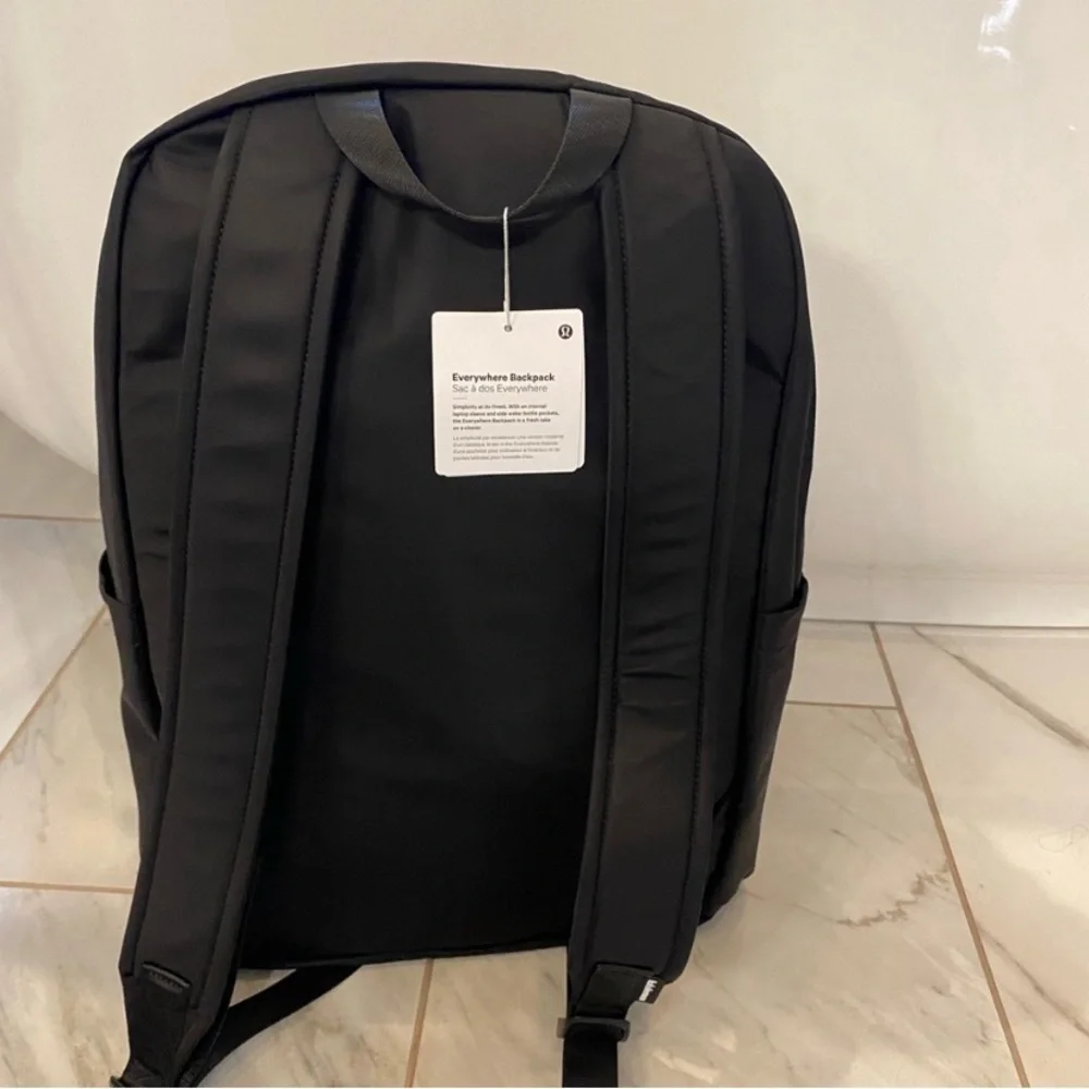 NWT Lululemon Everywhere Backpack
22L Black - Picture 7 of 7